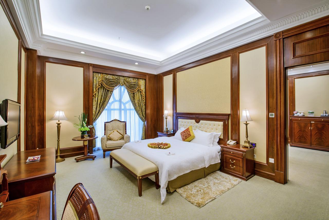 Gladden Hotel Jiangmen Exterior foto