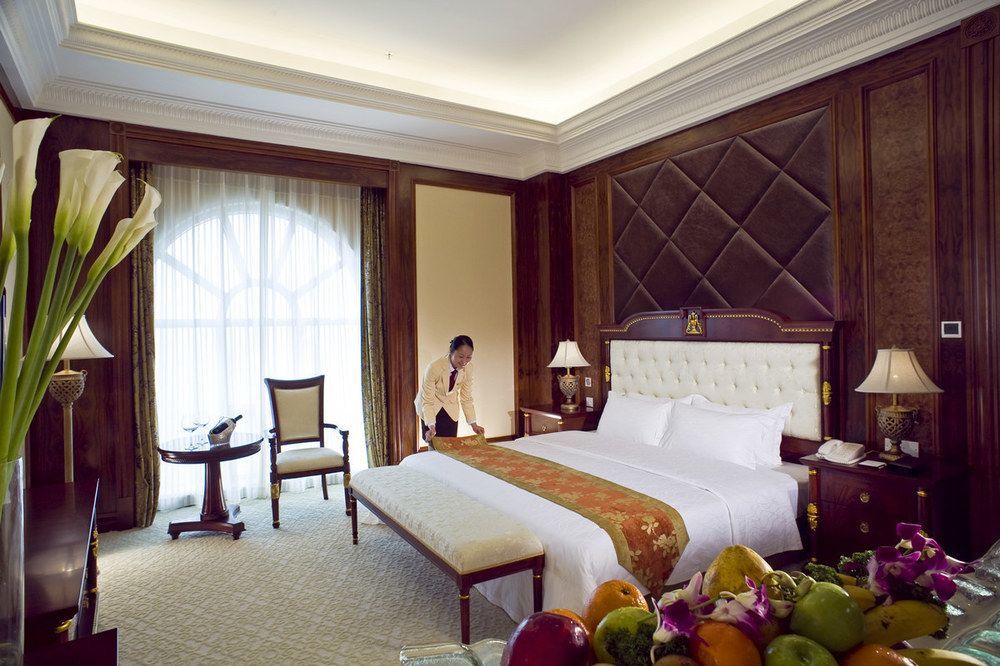 Gladden Hotel Jiangmen Exterior foto