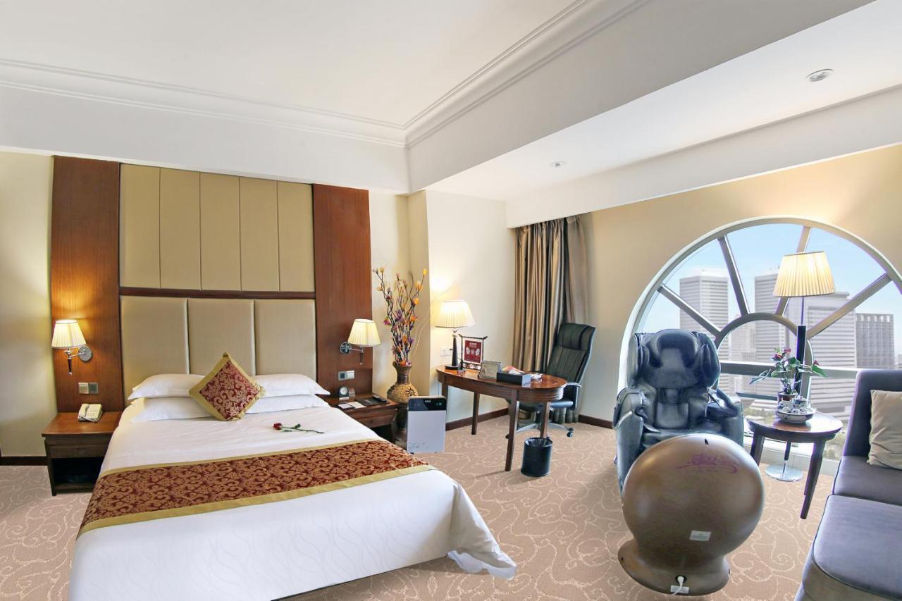 Gladden Hotel Jiangmen Exterior foto
